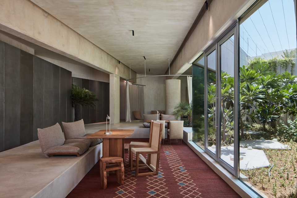 erth by bone studio