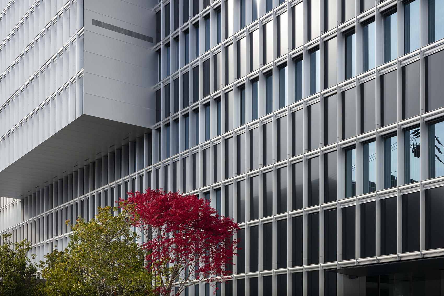 Kitano Construction Nagano Head Office by Atsushi Kitagawara Architects