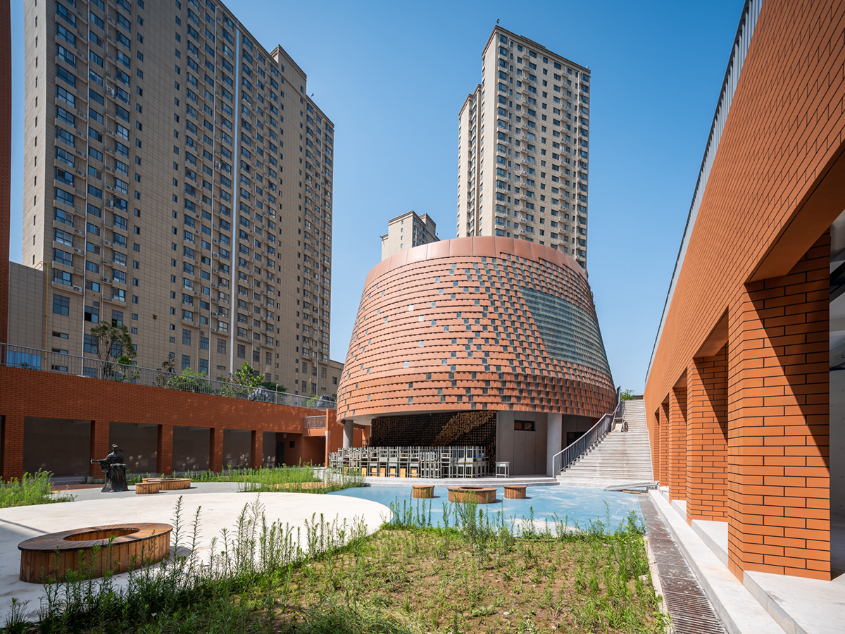 Xianyang weicheng high school by thad 