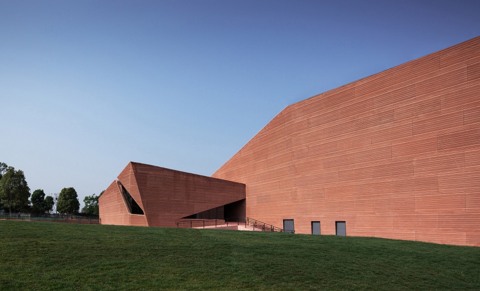 yunnan dongfengyun art center fanhao meng line gad