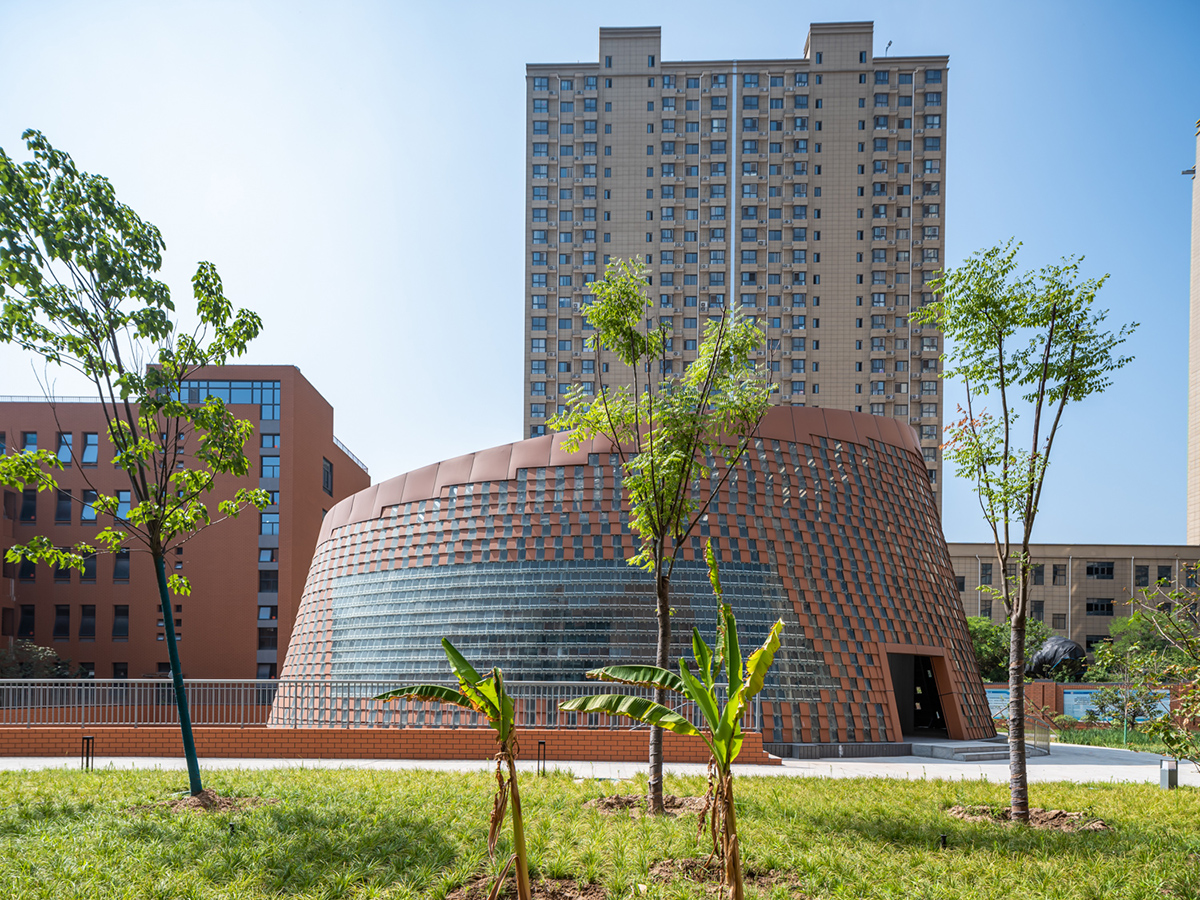 Xianyang weicheng high school by thad 