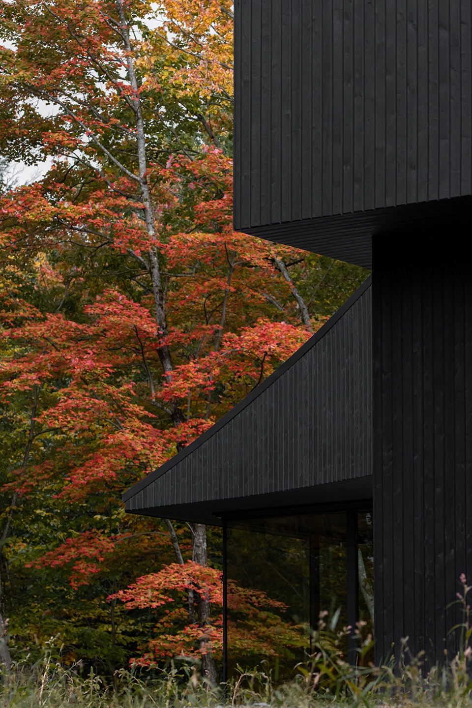 MEV Cabin by Jean Verville architectes
