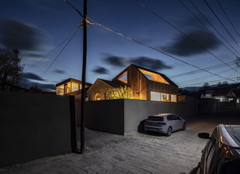 house over the wall by chaoffice