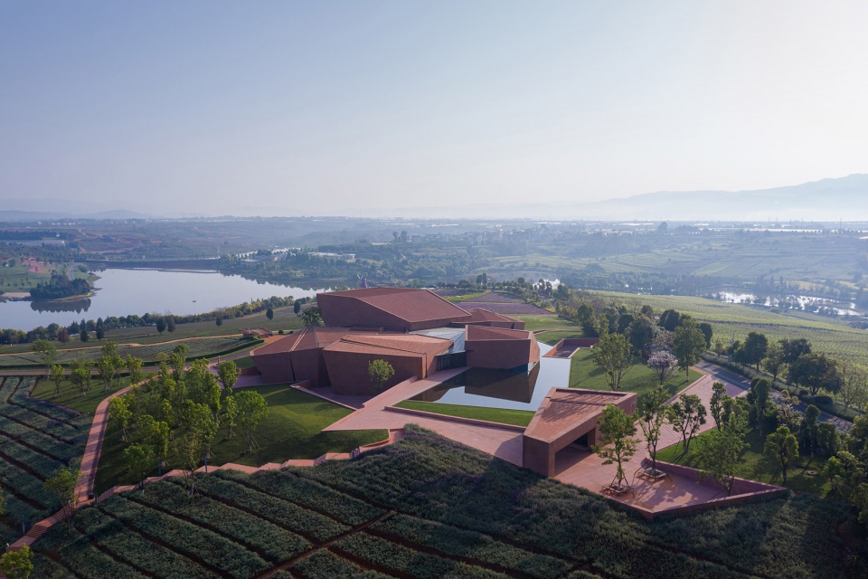 yunnan dongfengyun art center fanhao meng line gad