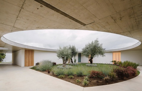 ÂMAGO住宅，葡萄牙 / Bruno Dias Arquitectura