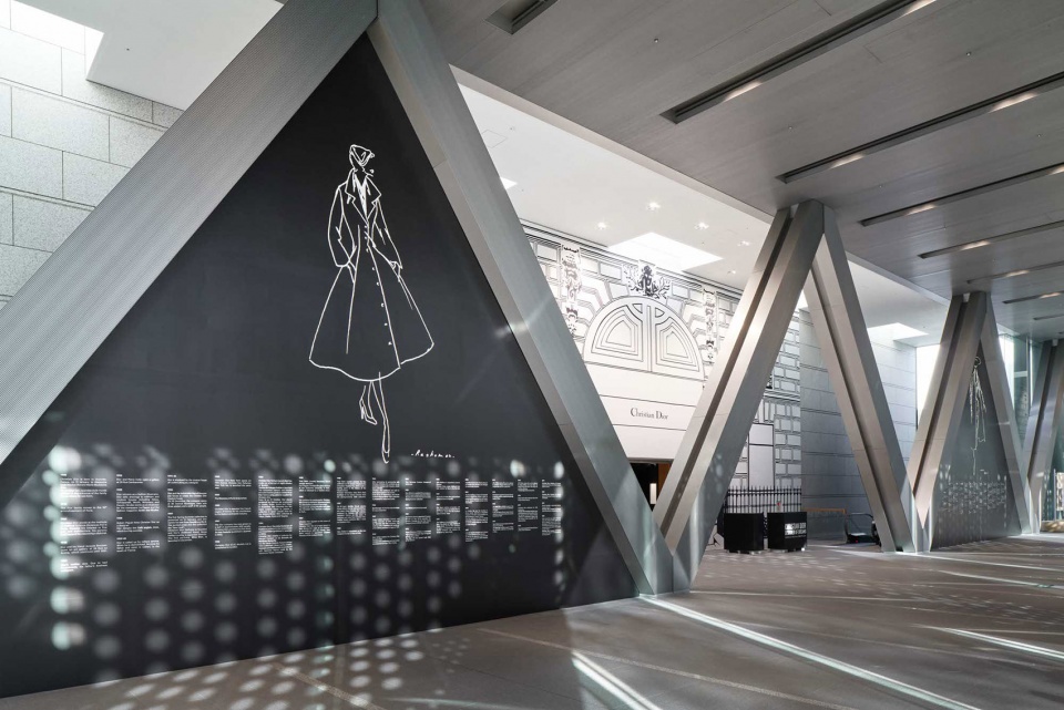 Christian Dior Designer Of Dreams by OMA Shohei Shigematsu