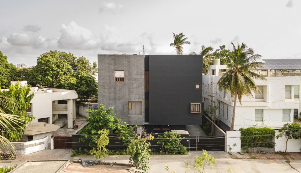 Cool House by Samira Rathod Design Atelier