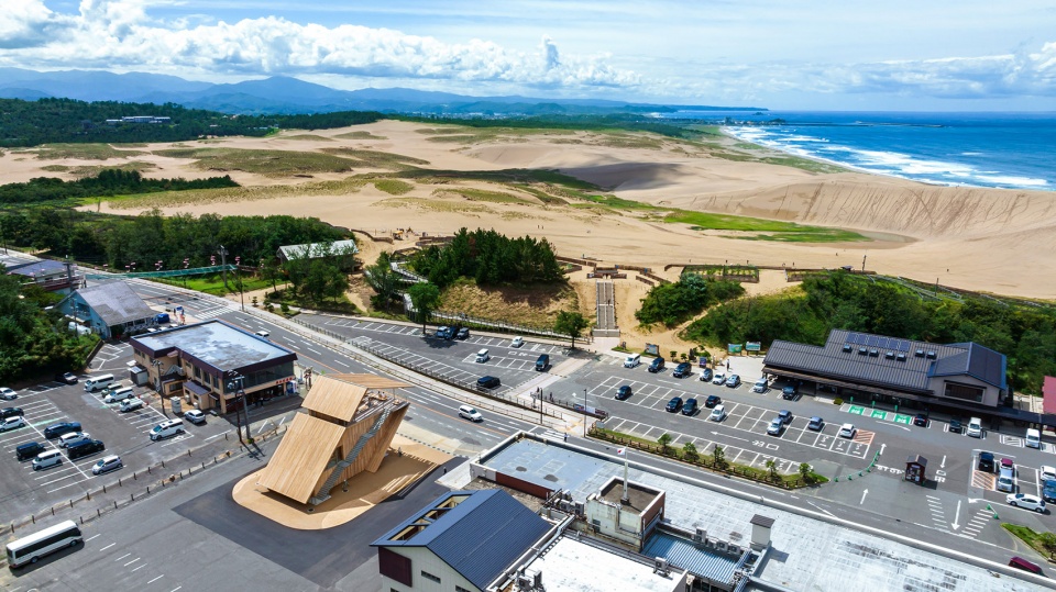 Takahama Cafe by Kengo Kuma and Associates
