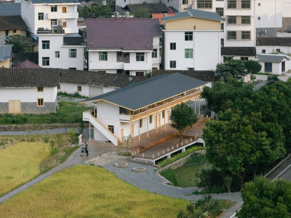 Yaoli Village Cafe China by SuiPingYiLi Architecture Studio