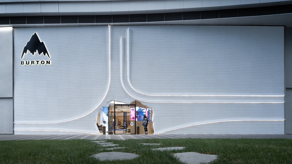burton chengdu flagship store by saboo studio