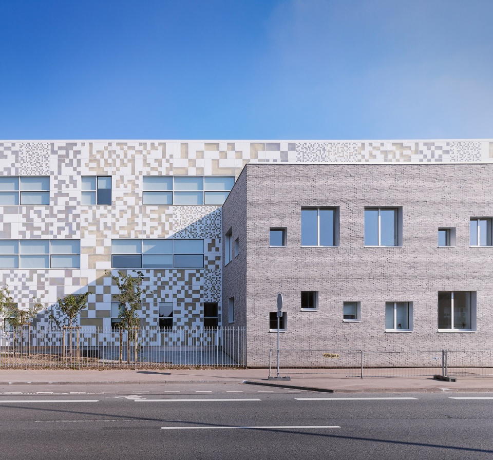 college lucie aubrac by coldefy and associates