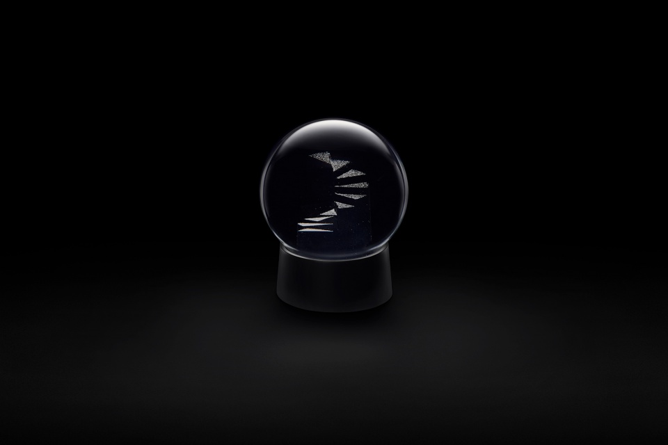 invisible snow globe by nendo