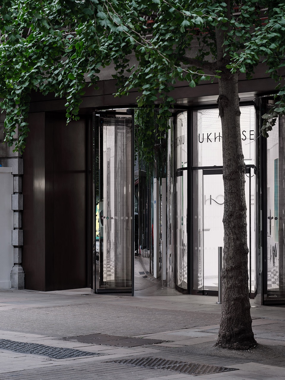 The Lobby of UK House Christ and Gantenbein architects