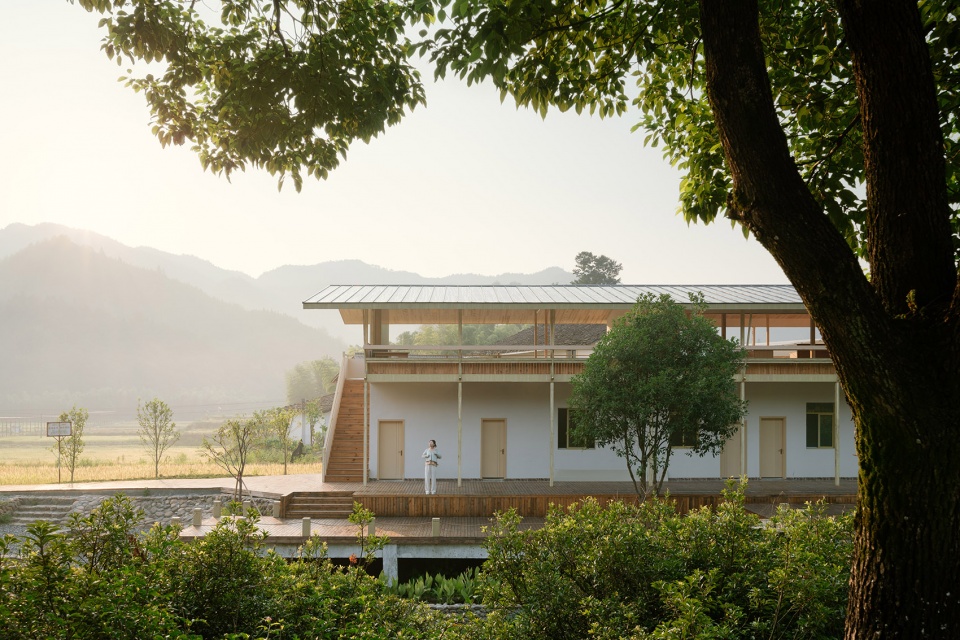 Yaoli Village Cafe China by SuiPingYiLi Architecture Studio