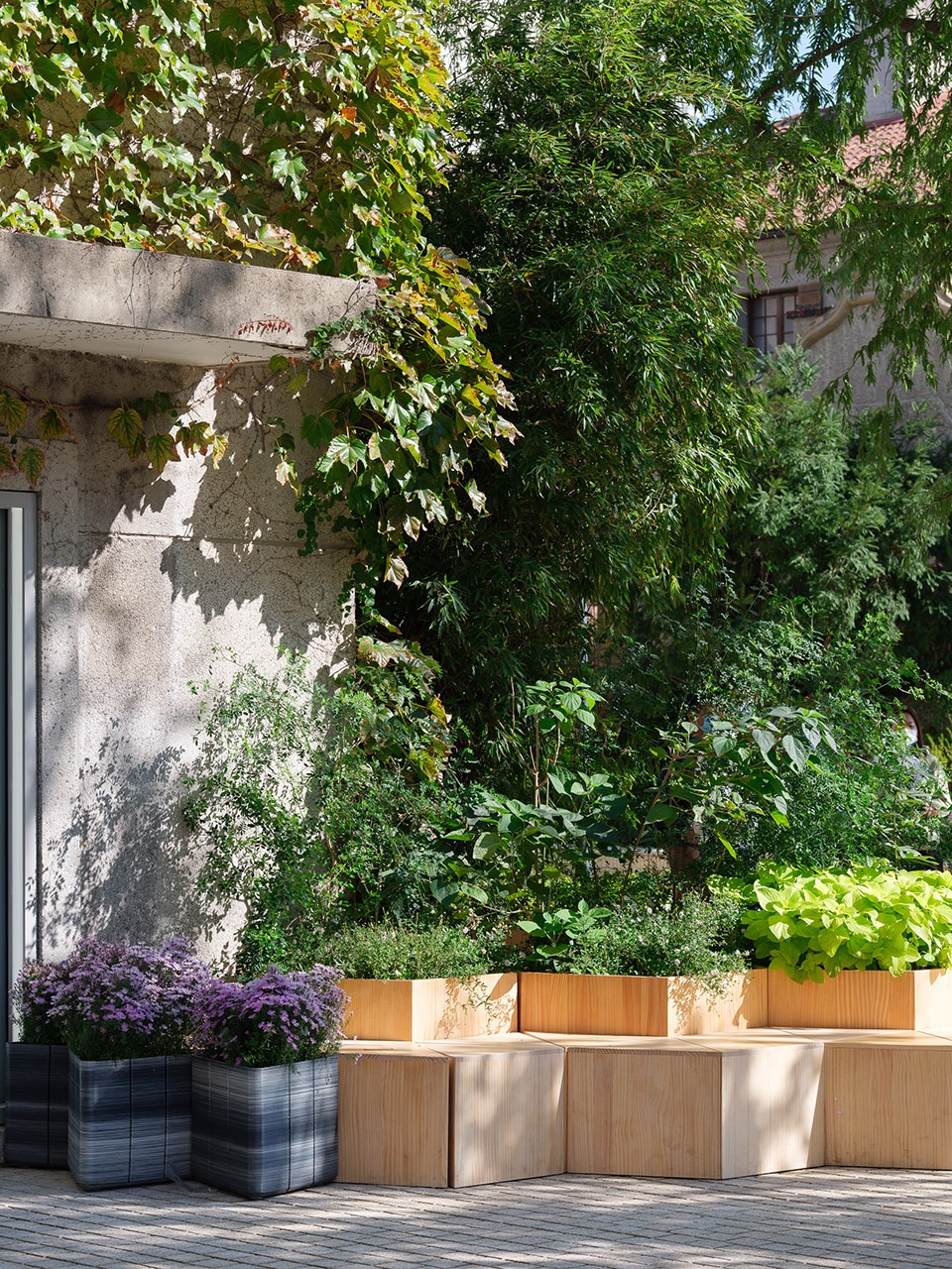 landscape design of klee klee friends shanghai by possibilism design studio