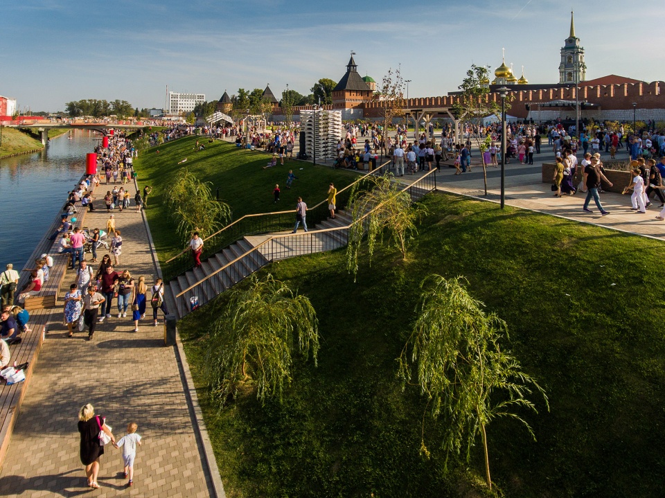 Public Design of the Kazan Embarkment WOWHAUS