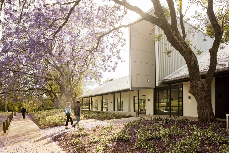 parramatta park pavilion sydney by sam crawford architects