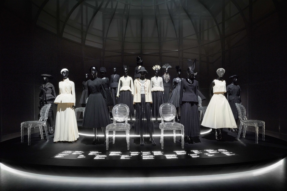 Christian Dior Designer Of Dreams by OMA Shohei Shigematsu