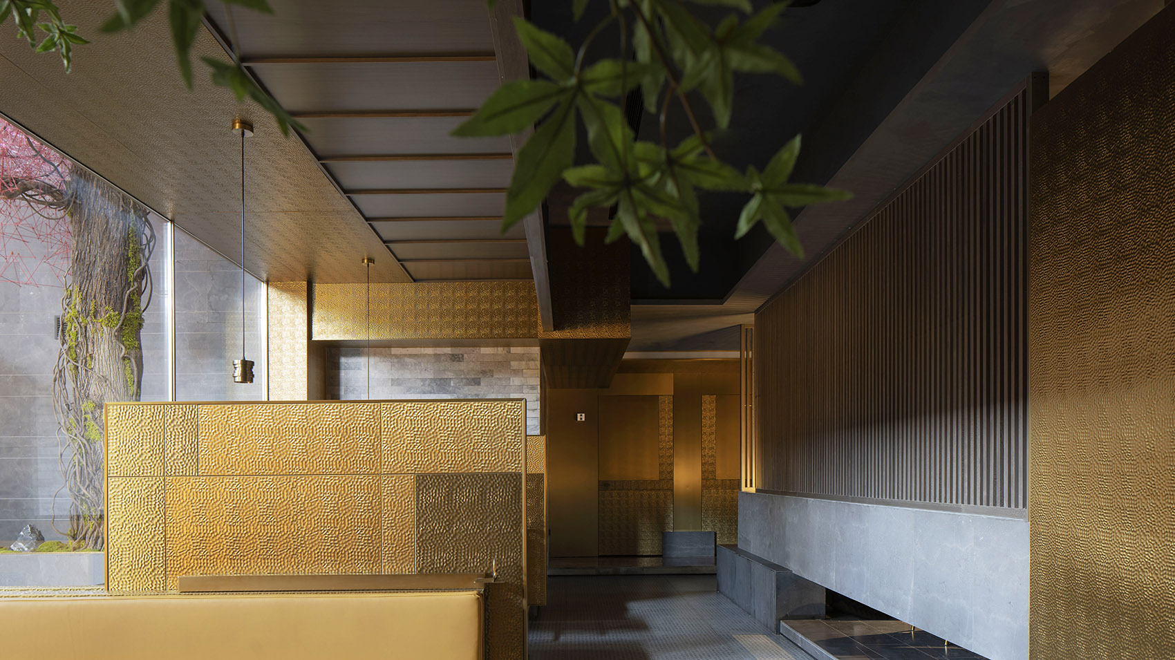 Ding Yi Ding Hotpot Restaurant by IMG - 谷德设计网