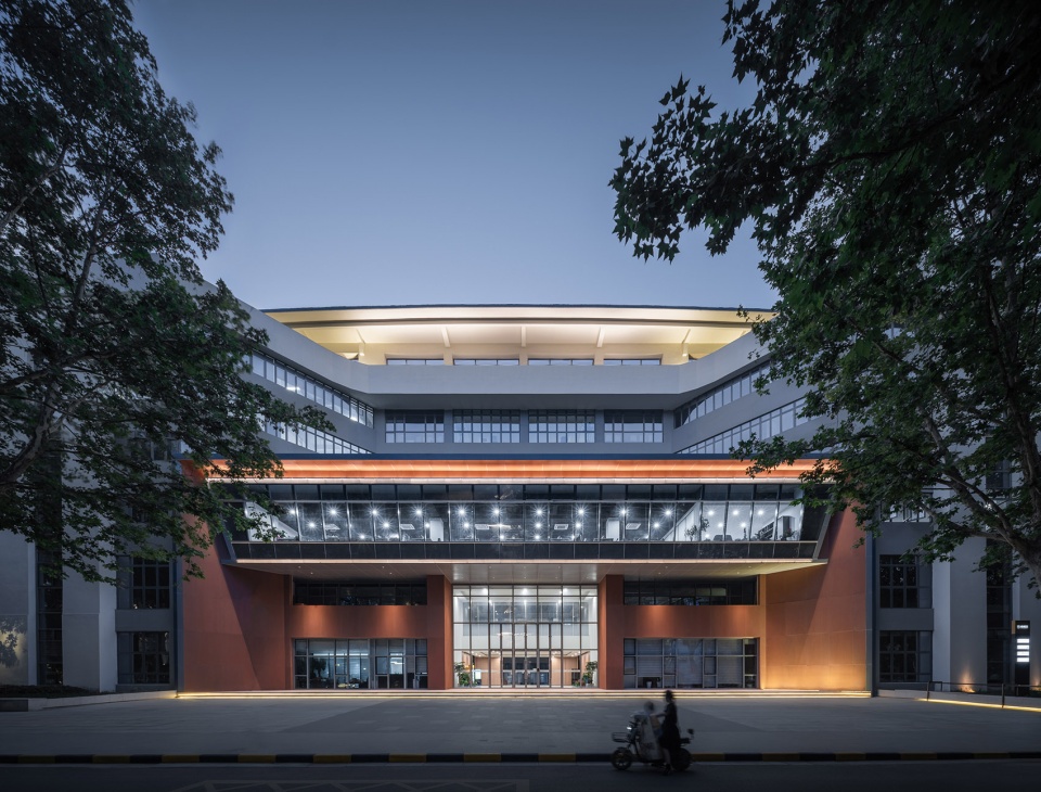 No 78 Bancang Street Nanjing China by DUTS Design