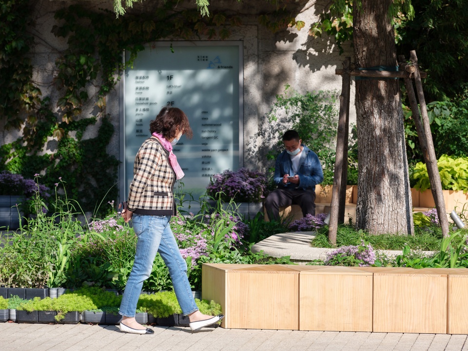 landscape design of klee klee friends shanghai by possibilism design studio