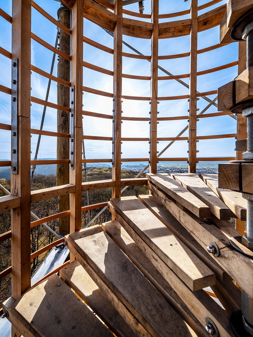 lookout tower zavist by hamr hut architektury martin rajnis