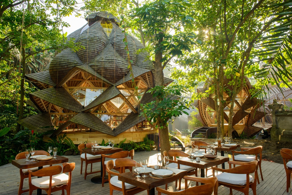ulaman eco luxury resort by inspiral architecture and design studios
