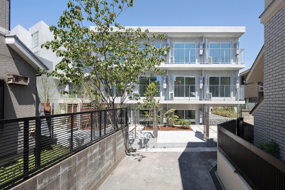 Ideareve Ikegami by Ryuichi Sasaki Architecture