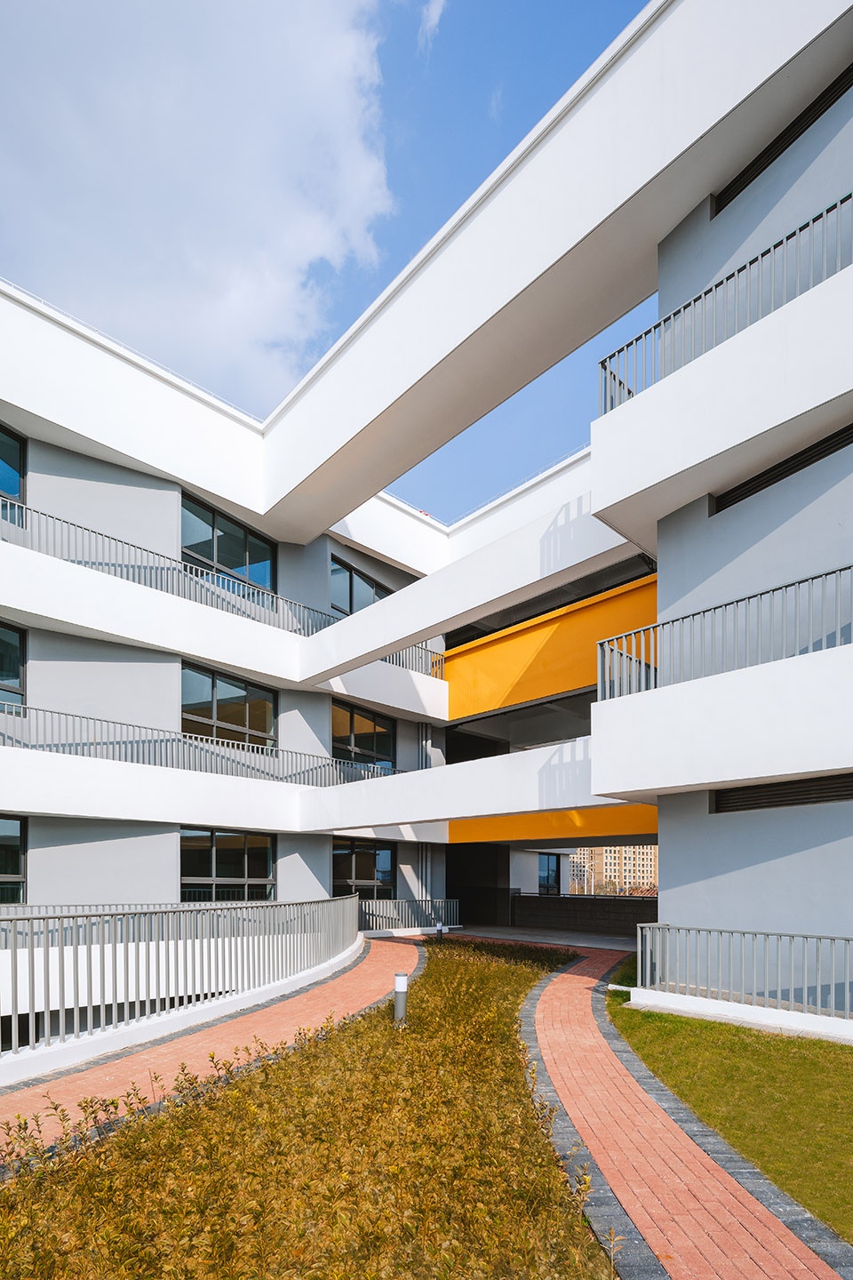 Shanghai Fushan Tangcheng Foreign Language Primary School