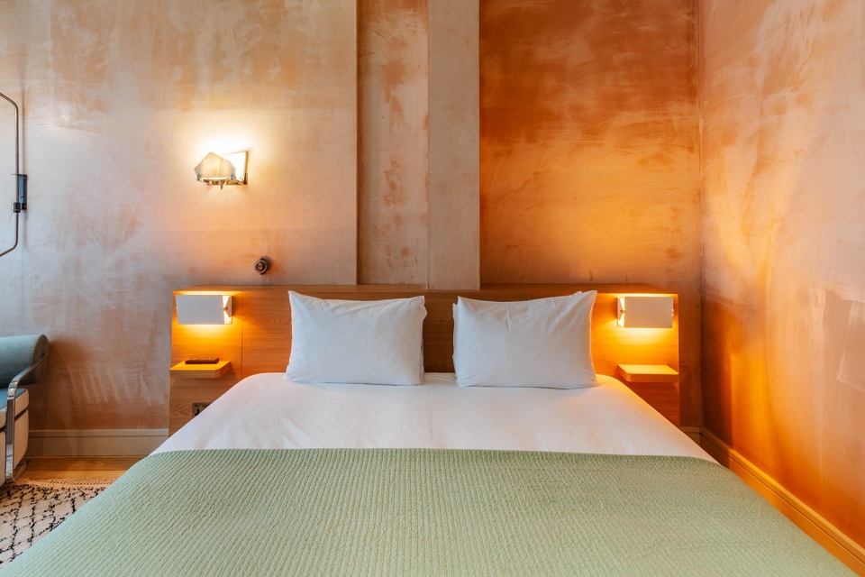 The Alan Hotel by Red Deer