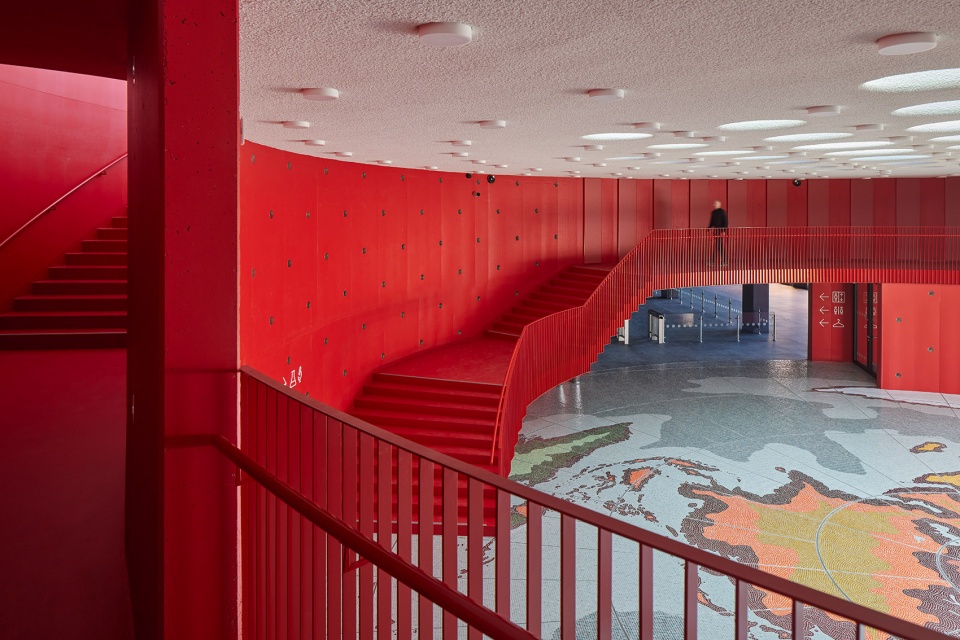 VIZIUM Science and Innovation Centre by Audrius Ambrasas Architects