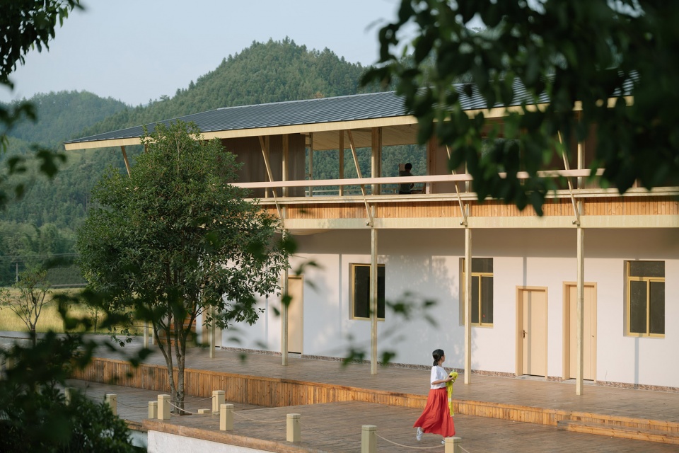 Yaoli Village Cafe China by SuiPingYiLi Architecture Studio