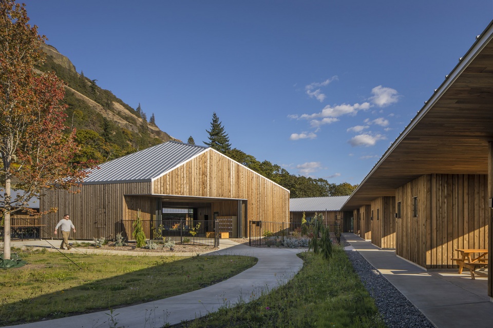 The Society Hotel Bingen by Waechter Architecture