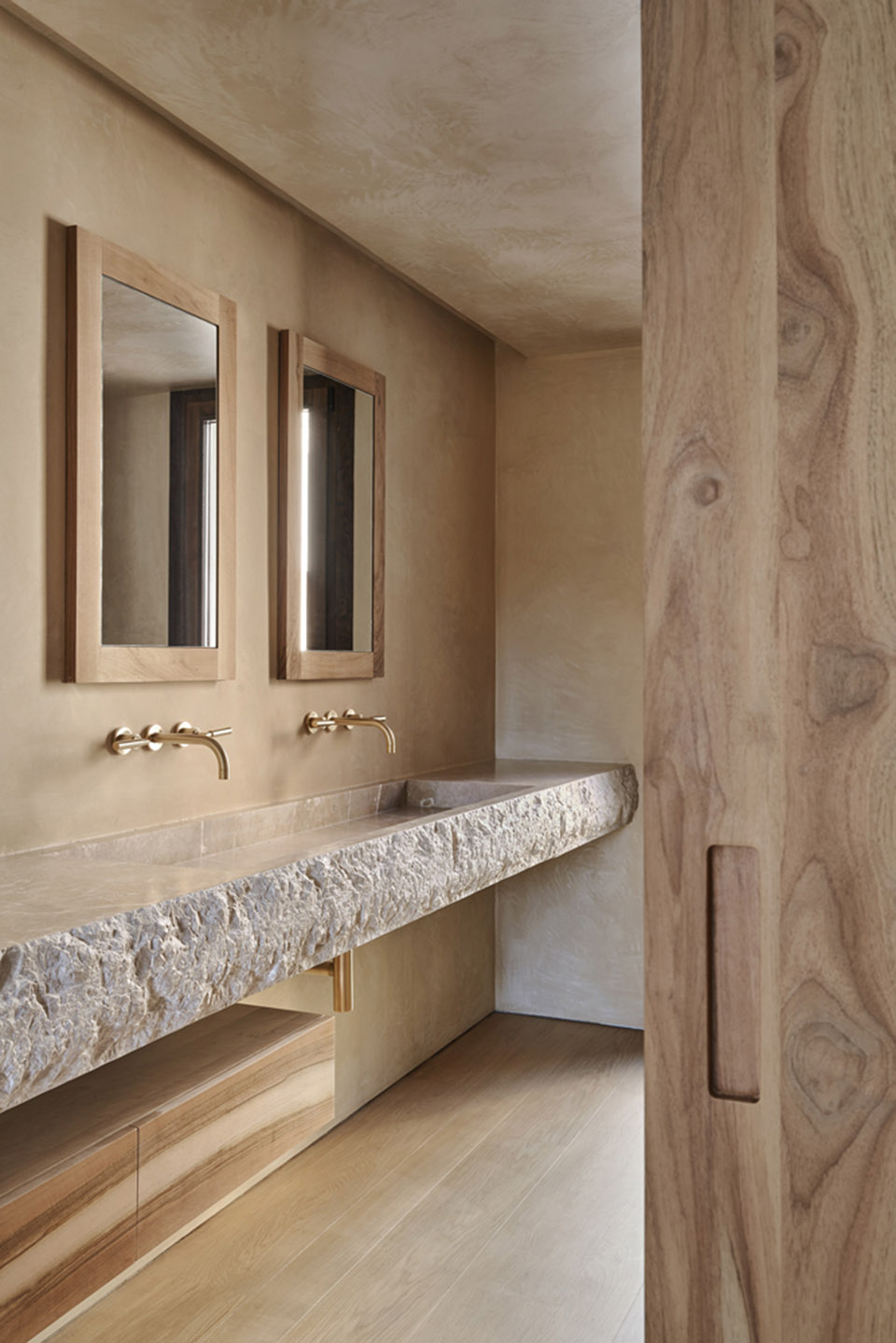 Paseo Mallorca 15 Apartments OHLAB