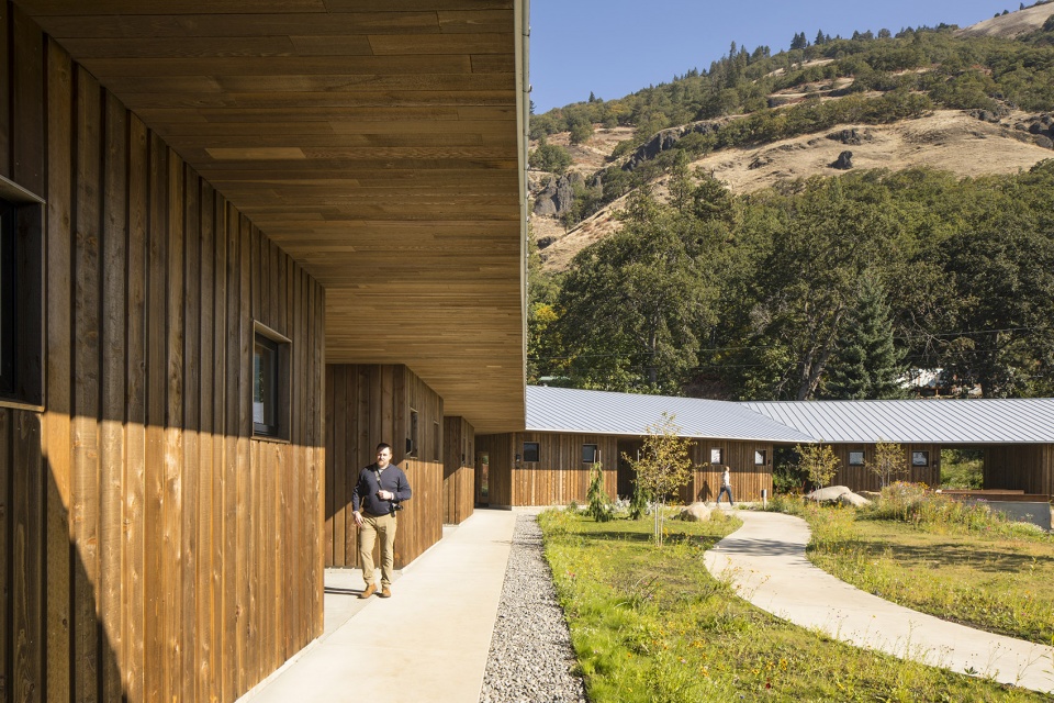 The Society Hotel Bingen by Waechter Architecture