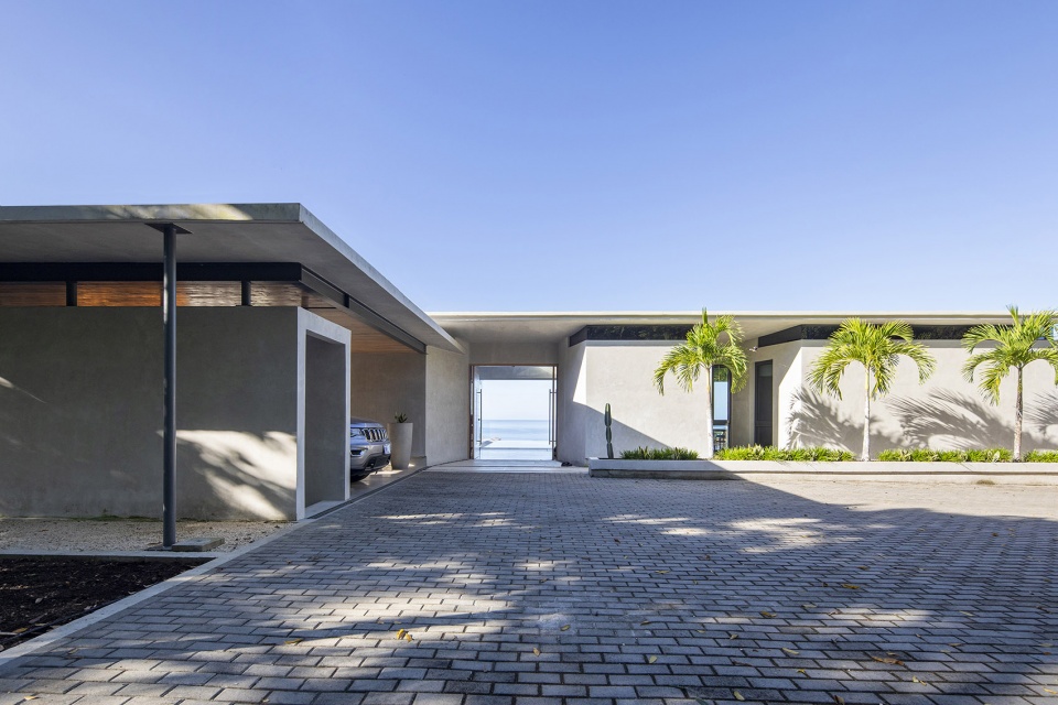casa bell lloc by studio saxe