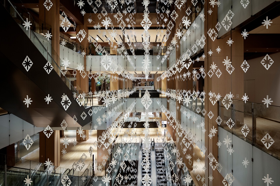 tokyo midtown christmas tree by nendo