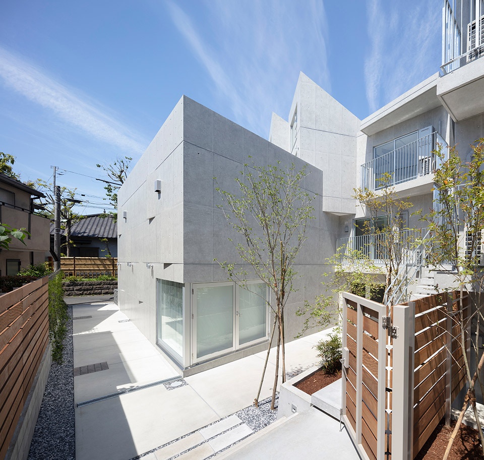 Ideareve Ikegami by Ryuichi Sasaki Architecture