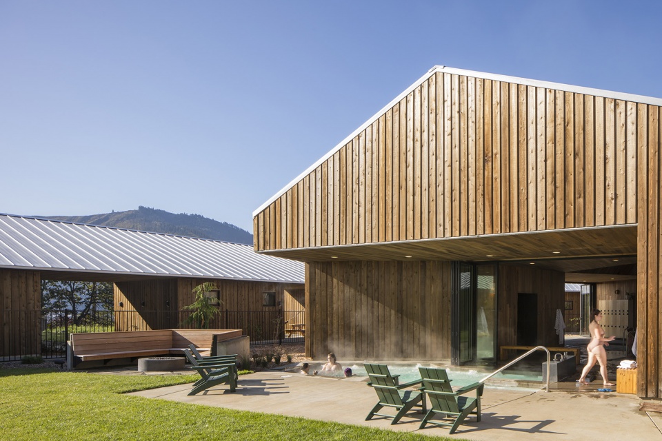 The Society Hotel Bingen by Waechter Architecture