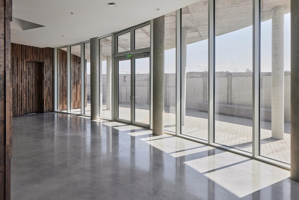 crematorium the tumulus by aexn architects