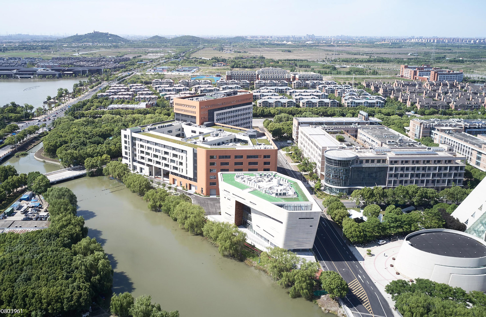 The Second Graphic Information Center By Tongji Architectural Design the-second-graphic-information-center-by-tongji-architectural-design