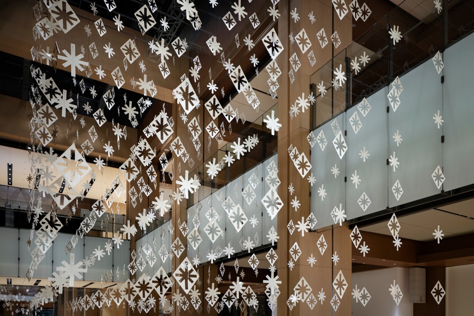 tokyo midtown christmas tree by nendo