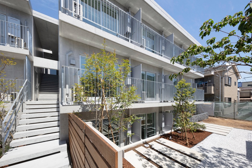 Ideareve Ikegami by Ryuichi Sasaki Architecture