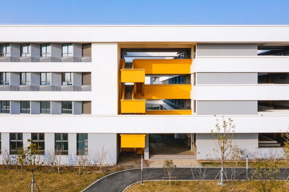 Shanghai Fushan Tangcheng Foreign Language Primary School