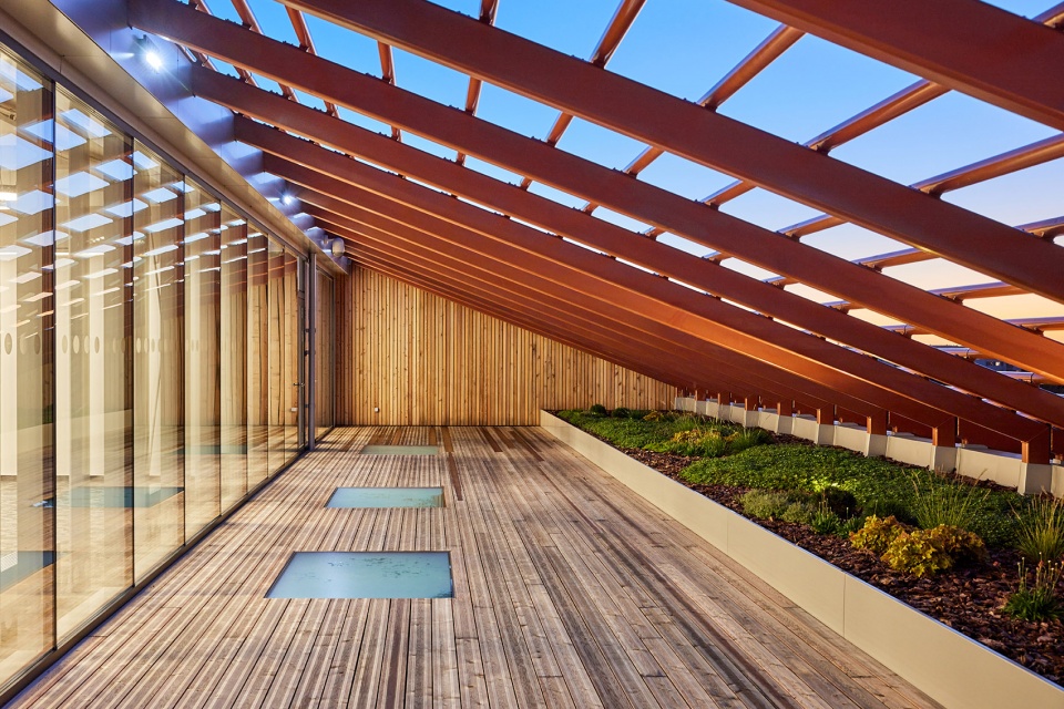 VIZIUM Science and Innovation Centre by Audrius Ambrasas Architects