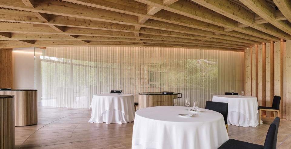 martin berasategui restaurant by mecanismo
