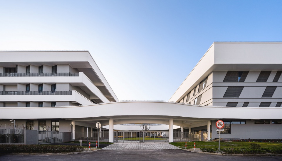 Shanghai Fushan Tangcheng Foreign Language Primary School