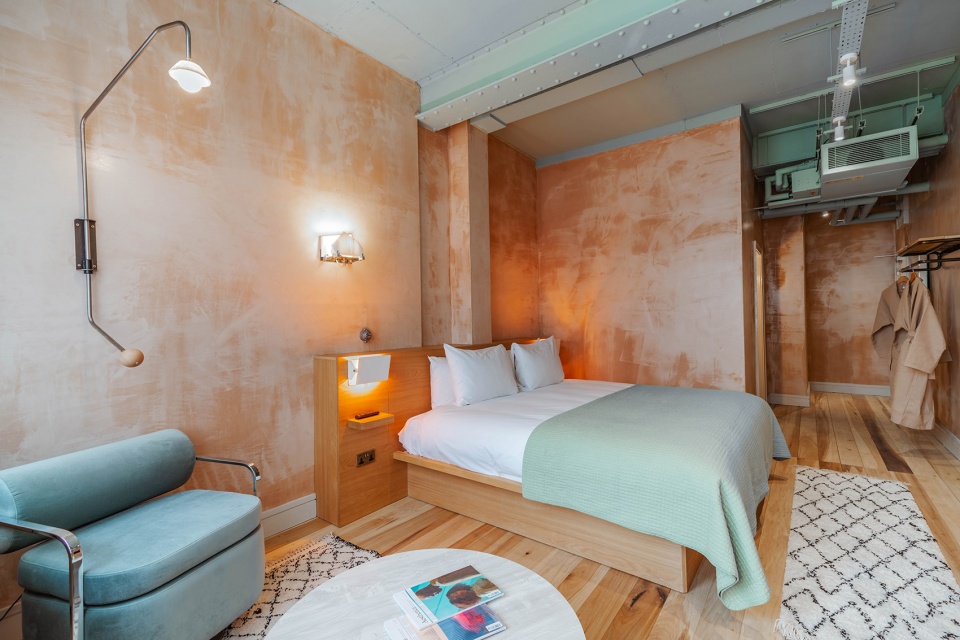 The Alan Hotel by Red Deer