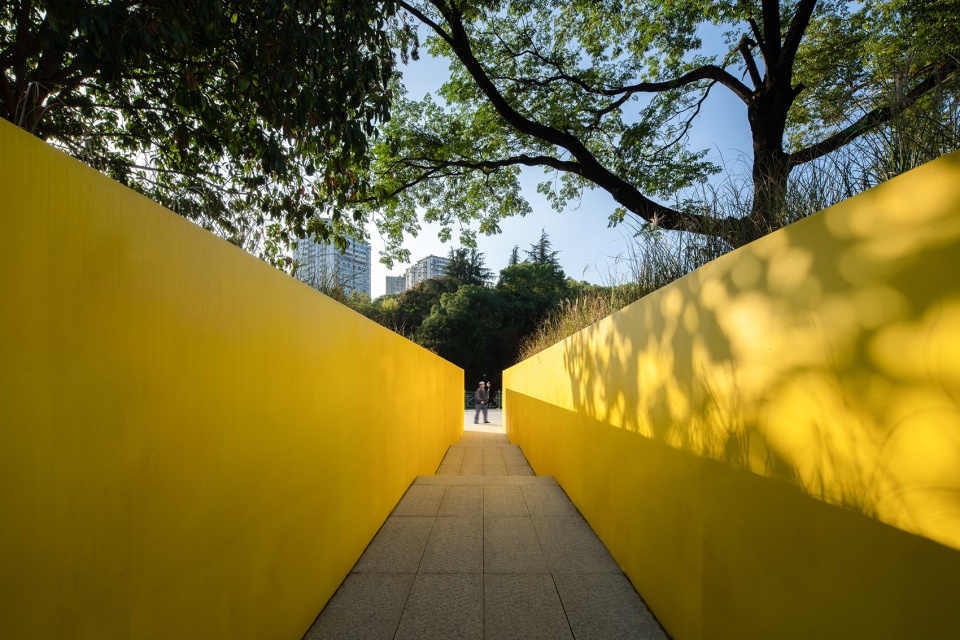 Yichang Yunji Park HID