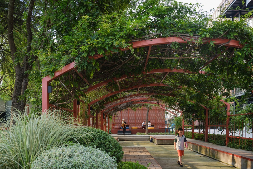 Rubber Factory Park Vi PARK China by Atelier Scale